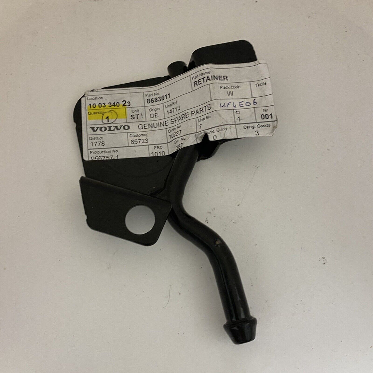 Genuine Volvo Retainer 8683611 – Genuine Parts Ltd
