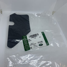 Load image into Gallery viewer, LAND ROVER RANGE ROVER EVOQUE L538 RH Hood Scoop Bracket LR027971 NEW GENUINE