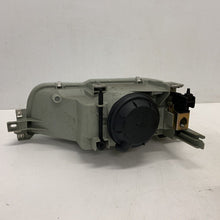 Load image into Gallery viewer, GENUINE RENAULT HEADLAMP R/H R21 (7701034139)