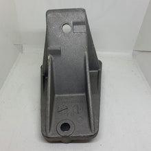Load image into Gallery viewer, GENUINE RENAULT BKT G/B MTING R25 (7700714860)