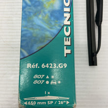 Load image into Gallery viewer, GENUINE PEUGEOT 807 CITROEN C8 26" 650 mm Windscreen Driver Wiper Blade