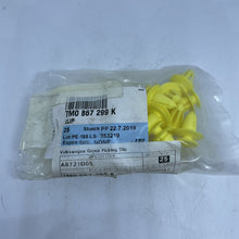 Load image into Gallery viewer, Genuine VW Audi Skoda SEAT Backrest trim clips (x25) 7M0867299K