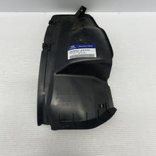 Load image into Gallery viewer, Genuine Hyundai Mudguard Splashguard 868400X200