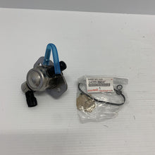 Load image into Gallery viewer, Genuine Toyota High Pressure Fuel Pump + Gasket C-HR 1.2 Genuine New 0400037247