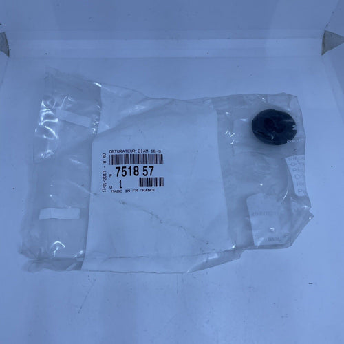 Brand new genuine Citroen C3 picasso body plug towball 7518.57