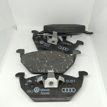 Load image into Gallery viewer, NEW Genuine Volkswagen/Audi/Seat/Skoda Front Brake Pad Set 1S0698151A