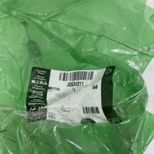 Load image into Gallery viewer, GENUINE JAGUAR XF XJ F-PACE 3.0D HP FUEL INJECTOR PIPE JDE38211 CYL 3/4 JDE38211