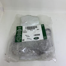 Load image into Gallery viewer, genuine Land Rover Range Rover 13- &amp; sport 14- pipe oil feed rh LR066536