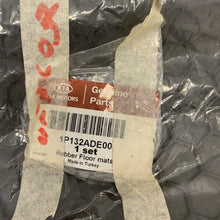 Load image into Gallery viewer, Genuine Kia Venga 2010-ON Front &amp; Rear All Weather Rubber Floor Mats 1P132ADE00