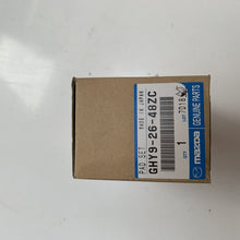 Load image into Gallery viewer, Genuine Mazda Brake Pads Set fits MAZDA 6 2.5 Rear 2012 GHY92648ZC