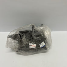 Load image into Gallery viewer, 46190387