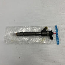 Load image into Gallery viewer, Genuine Renault 166007246R INJECTEUR ES