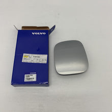 Load image into Gallery viewer, Genuine Volvo XC90 (10-14) Door Mirror Glass (Right) (Chassis 543308-) 31297396