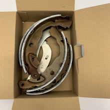 Load image into Gallery viewer, Genuine NISSAN 4406000Q3D SHOE SET REAR B
