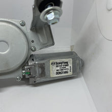 Load image into Gallery viewer, Genuine Ssangyong Rear Window Wiper Motor 8615031002