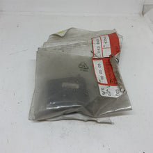 Load image into Gallery viewer, Genuine Renault Key 7701043865