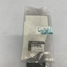 Load image into Gallery viewer, REAR DOOR PROTECTIVE TRIM SET LEFT RIGHT FOR RENAULT MEGANE 7701477638