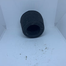 Load image into Gallery viewer, Genuine IVECO Rubber lug 8188885