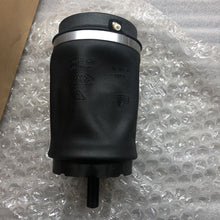 Load image into Gallery viewer, Genuine Land Rover Range Rover Vogue Air Spring Rear Petrol Brand New RKB500082