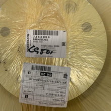 Load image into Gallery viewer, PAIR OF GENUINE AUDI VENTED REAR BRAKE DISCS 7L8615601G VW TOUAREG 2003-15
