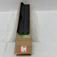 Load image into Gallery viewer, LAND ROVER DISCOVERY L319 License Plate Holder LR013927 New Genuine
