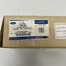 Load image into Gallery viewer, 46390607