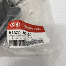 Load image into Gallery viewer, GENUINE 2014 KIA CEED 5 Door RIGHT FRONT DOOR LOCK ASSEMBLY 81320A2120