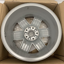Load image into Gallery viewer, Genuine Renault Megane Nervastella 16" Single New Alloy wheel 8200359084