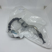 Load image into Gallery viewer, GENUINE JAGUAR XF XJ F-PACE 3.0D HP FUEL INJECTOR PIPE CYL 1 JDE38212