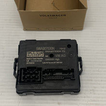 Load image into Gallery viewer, AUDI A3 Sportback 8Y Gateway Control Unit 5WA907530N NEW GENUINE