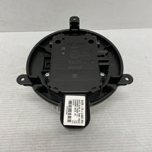 Load image into Gallery viewer, Genuine Range Rover L405 &amp; Range Rover Sport L494 Heater Blower Motor LR086147