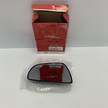 Load image into Gallery viewer, 87621A4980 KIA CARENS (2012 - 2018) O/S DOOR MIRROR GLASS