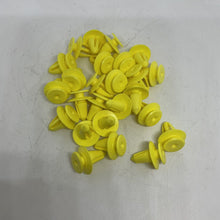 Load image into Gallery viewer, Genuine VW Audi Skoda SEAT Backrest trim clips (x25) 7M0867299K