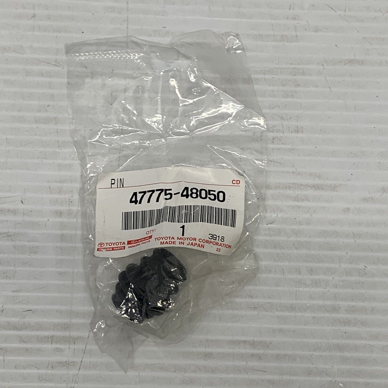 GENUINE NEW TOYOTA LEXUS BRAKE CALIPER SLIDER PIN BUSH DUST BOOT