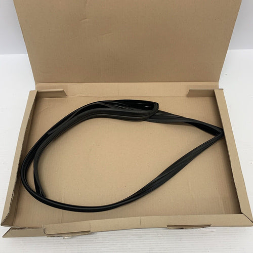 Genuine Ford Fiesta MK7 O/S Front Door Glass Run Seal 1761853