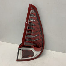 Load image into Gallery viewer, GENUINE RENAULT OUTER TAIL LAMP COMPLETE (265550013R)