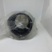 Load image into Gallery viewer, GENUINE NEW JAGUAR XE XF E &amp; F PACE 2.0 D 180ps TURBO INTERCOOLER HOSE T2H4077