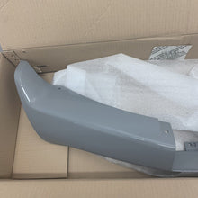 Load image into Gallery viewer, Genuine Land Rover discovery sport 15- bumper cover VPLCB0440