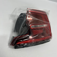 Load image into Gallery viewer, 46361088