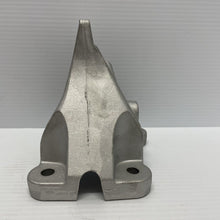 Load image into Gallery viewer, Genuine Jaguar XE Engine Mount 2.0 diesel &amp; Petrol LH RWD GX736061FB T4N1135
