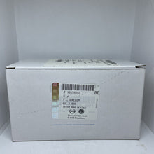 Load image into Gallery viewer, GENUINE VAUXHALL COMBO D 1.3 1.6 2.0 DIESEL FUEL FILTER ELEMENT 95516002