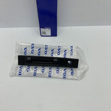 Load image into Gallery viewer, New Genuine VOLVO XC90 + V60 Rear Tailgate Release Handle (32149879)