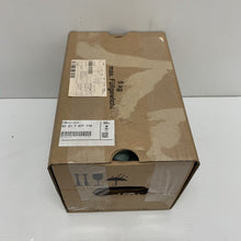 Load image into Gallery viewer, Genuine BMW Rear Light Tailgate Led Right 63217477718