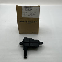Load image into Gallery viewer, 47724974
