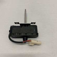 Load image into Gallery viewer, OEM LAND ROVER RANGE ROVER L322 LEFT HEADLAMP WIPER MOTOR XBS000010 GENUINE