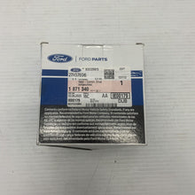 Load image into Gallery viewer, Genuine Ford Camshaft Drive Gear 1871340