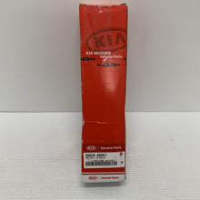 Load image into Gallery viewer, Genuine KIA Tie Rod End Steering 568204D001 Kia Sedona LHS