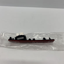 Load image into Gallery viewer, Genuine Land Rover Defender 2020 lh fog lamp rear lr130826