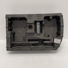 Load image into Gallery viewer, Genuine Chevrolet Cruze 10-15 Container Box 95472589