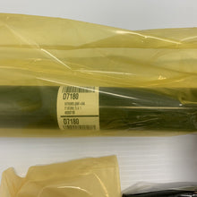 Load image into Gallery viewer, Genuine Kia Hyundai 49525D7180 JOINT &amp; SHAFT KIT-FRONT